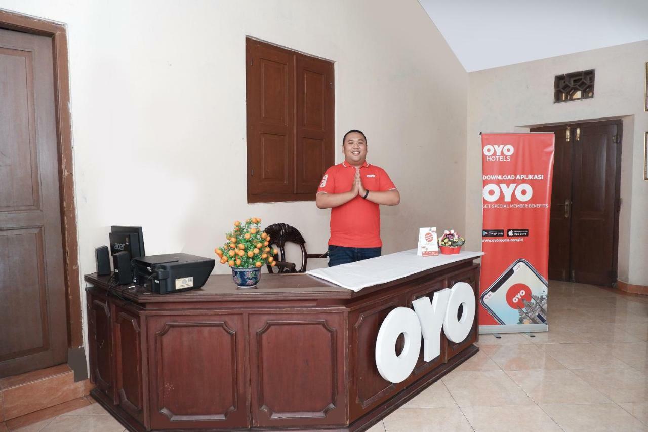 Oyo 405 Wisma Yosoputro Tanjungtirto Exterior foto